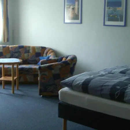 Zum Baeren Gaestehaus Gasthof